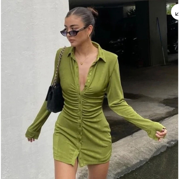 With Jean Andy Mini Dress Long Sleeve Ruched Button Front Forest Green XS‎ - Picture 1 of 6